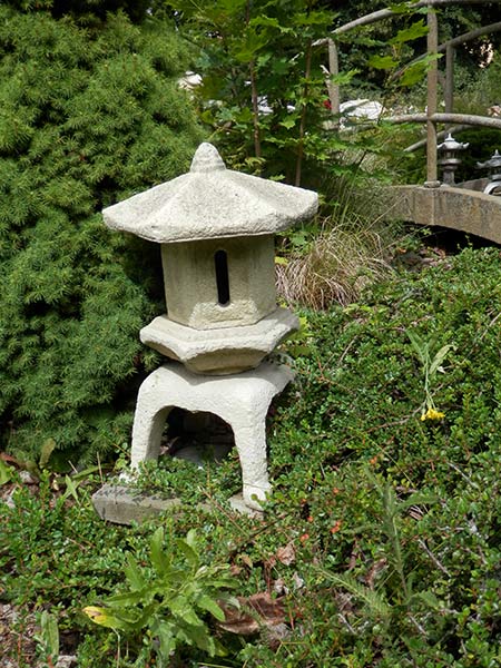 Japonske Zahradni Lampy